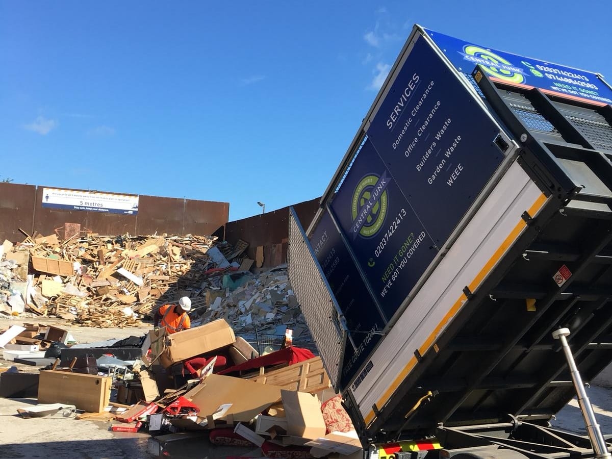 an example of rubbish removal in london
